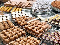 -Laderach 莱德拉(上海环贸iapm店)