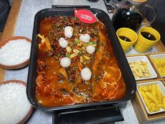 -牛师傅活鱼烤鱼麻辣香锅米线店(滦南店)