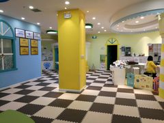 -爱萌盟婴童成长中心(泛悦店)