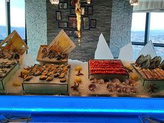 -锦厨国际自助餐厅 · 云端景观 (昆明索菲特大酒店)