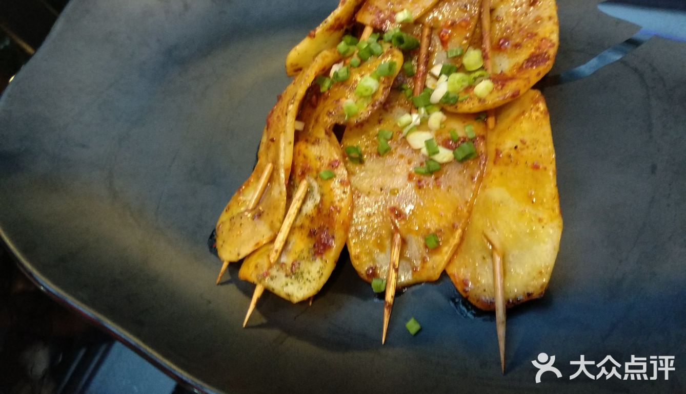 巨粗一根柳枝，肉上也有很浓的柳枝味