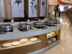 -元一希尔顿酒店·鲜切牛肉火锅禅自助餐厅