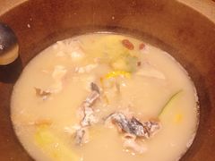 -咕嘟草帽鱼·牛奶一样的鲜鱼汤(包河万达广场创始店)