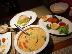 -Sala Thai Restaurant