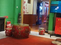 -沸炉重庆老火锅(军事博物馆店)