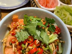 包整迷踪虾-包整·丝娃娃(一览甲秀楼风景店)