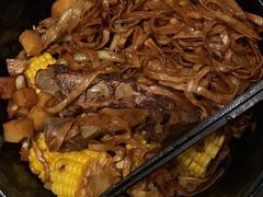 -内蒙焖面大盆骨餐馆(山大路店)