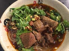 -八一好吃街·高品美食广场