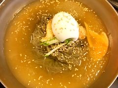 -八色五花肉(新村2号店)