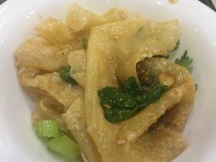 -粤潮牛肉火锅店(江南大道店)