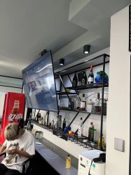 -15C7 男士理发馆 烫染专业店
