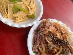 -金杨拉面王小吃面馆·牛三宝面·红烧牛肉粉