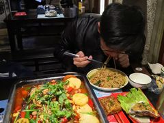 -老表记广西宵夜螺蛳鸭脚煲(西大店)