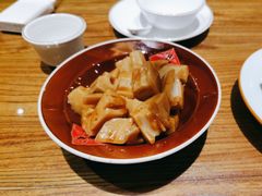 -泉畔人家·老济南经典鲁菜(大明湖店)