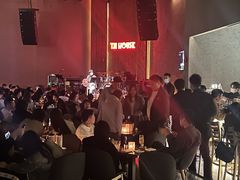 -TZ House音乐现场(来福士中心店)