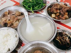 -阿秋牛排(湖心街店)