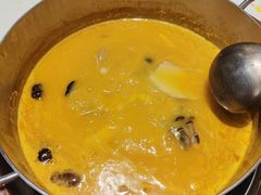 -洪氏嗨捞·猪肚鸡火锅(阳光天地店)