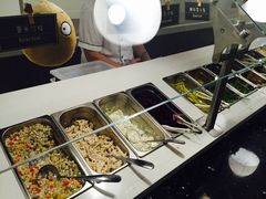 有机沙拉吧-So Lounge索兰至餐厅(蓝色港湾店)