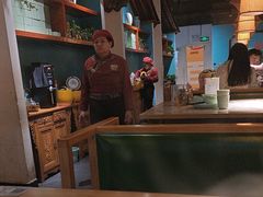 -偶屋里钵少爷(时代广场店)