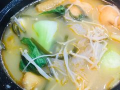 -金陵杨胖子·砂锅麻辣烫(金轮新天地店)