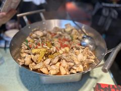 -昱龙大盆牛蛙馆(三兴街总店)