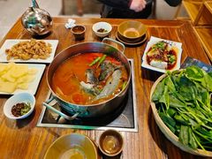 -苗家大院酸汤鱼(贵阳北站店)