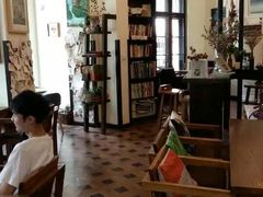 -良友书坊(安徽路店)