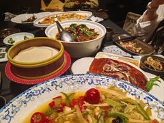 -鸽子侯·家宴·平价海鲜(市图书馆店)