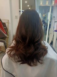 -水灵珑美容造型中心