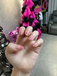 -Pink You美甲洗眉纹绣定制中心