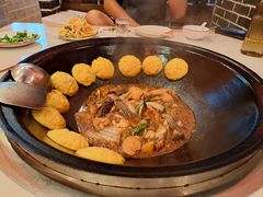 -王老六铁锅炖鱼(圣亚海洋店)