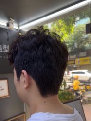 -藤野造型专业烫染接发