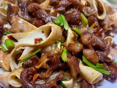-超越海鲜屋(飞龙物业店)