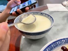 -黄氏壹品汇•水牛奶甜品(全国总店)