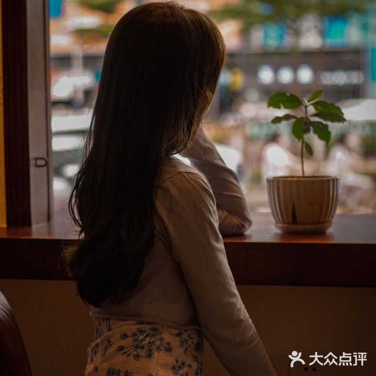 佛山探店｜复古古典情调咖啡厅 哈司伯格