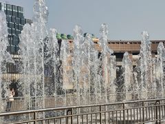 -泉城广场