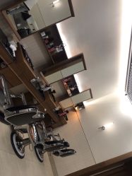 -MARTIN'S BARBER SHOP男士理发馆