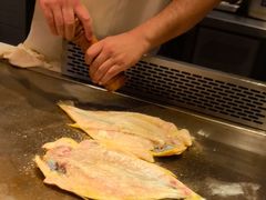 -赶海部落海鲜城(海阳路店)