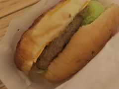 -必胜客(尹山湖歌林公园店)