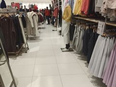 -优衣库(红谷滩万达店)