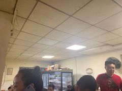 -二钢串叔麻辣烫(华龙大厦店)