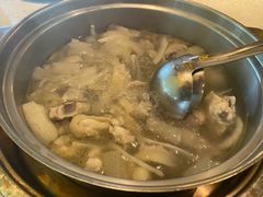 竹笙椰子鸡-润园四季椰子鸡火锅(海上世界店)