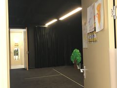-猴有戏教育戏剧·音乐剧·主持口才·演讲朗诵辩论(环球港华师大校区)