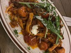 -Mark&Mars Restaurant