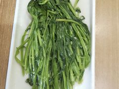 -裕记烧腊连锁餐饮(国商分店)