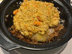 蟹黄煲仔饭-屋里厢上海菜馆