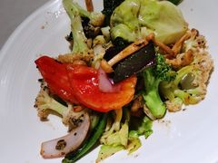 椰油黑松露炒有机杂菜-闻见中国海南菜(K11店)