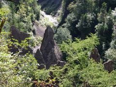 -峡谷浮石林景区