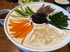 鸡丝凉米线-云海肴·汽锅鸡·云南菜(天山百盛优客店)