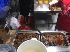 -江三王记牛杂馆(总店)